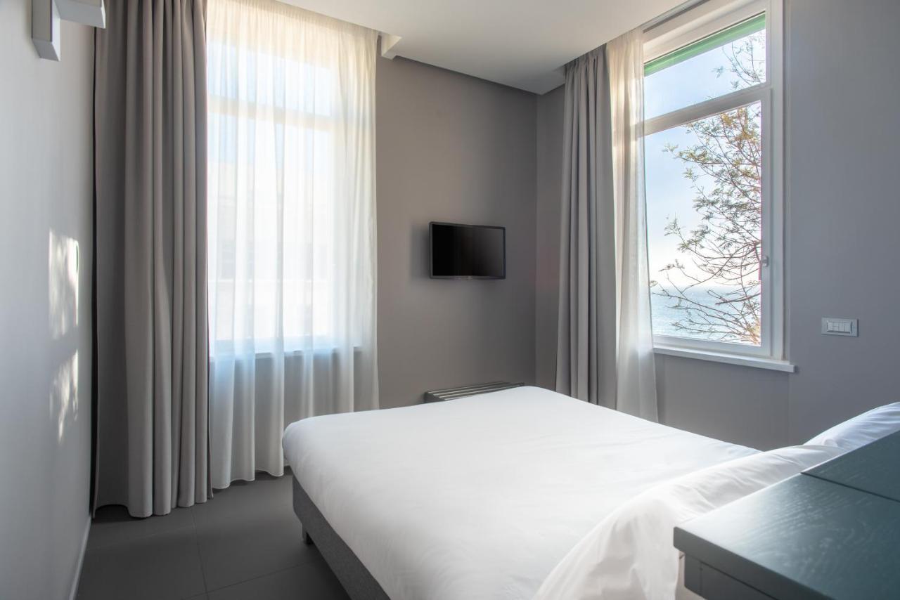 Yourelais Pergolesi Apartment Naples